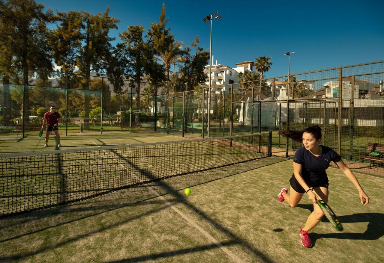 Sh Villa Gadea Altea Exterior photo A player returns a serve